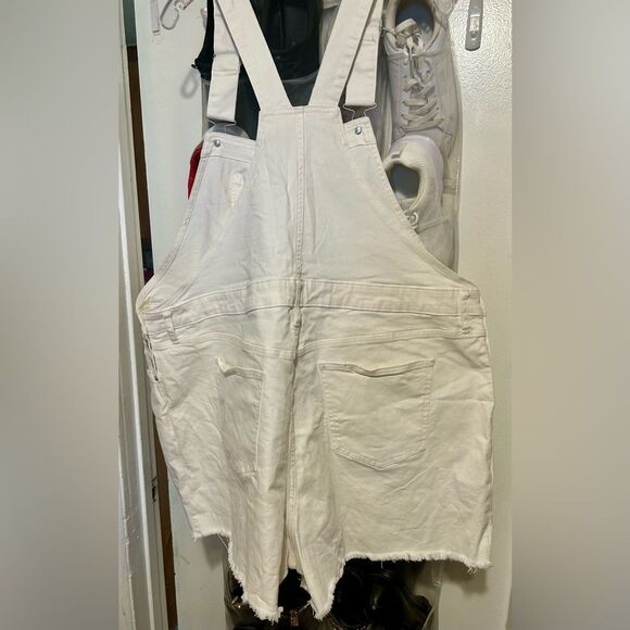 Source Unknown White Denim Overalls Relaxed Fit - Picture 2 of 16
